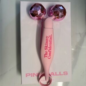 The Skinny Confidential Pink Facial Roller